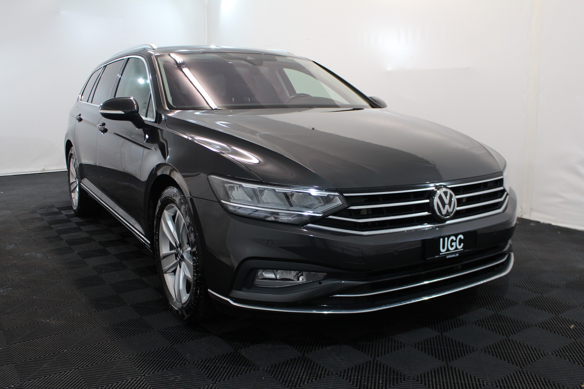VW Passat Variant 2.0 TSI Elegance DSG 4m