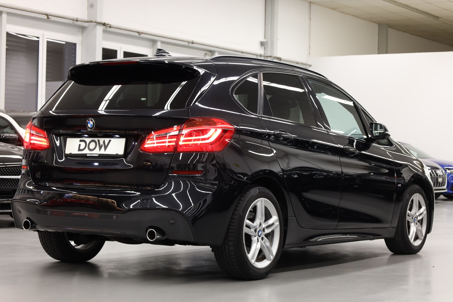 BMW 220d xDrive Active Tourer-image-7