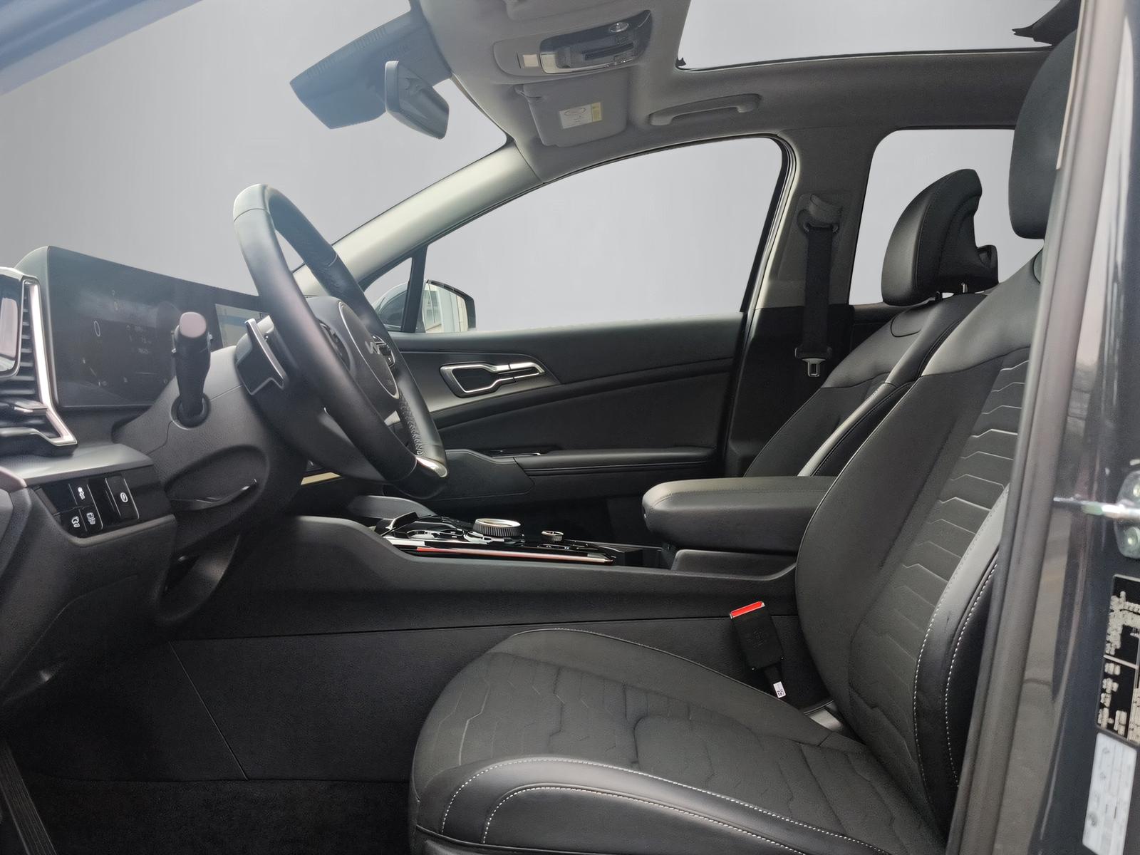 KIA Sportage 1.6 T-GDi Hybrid Style-image-2