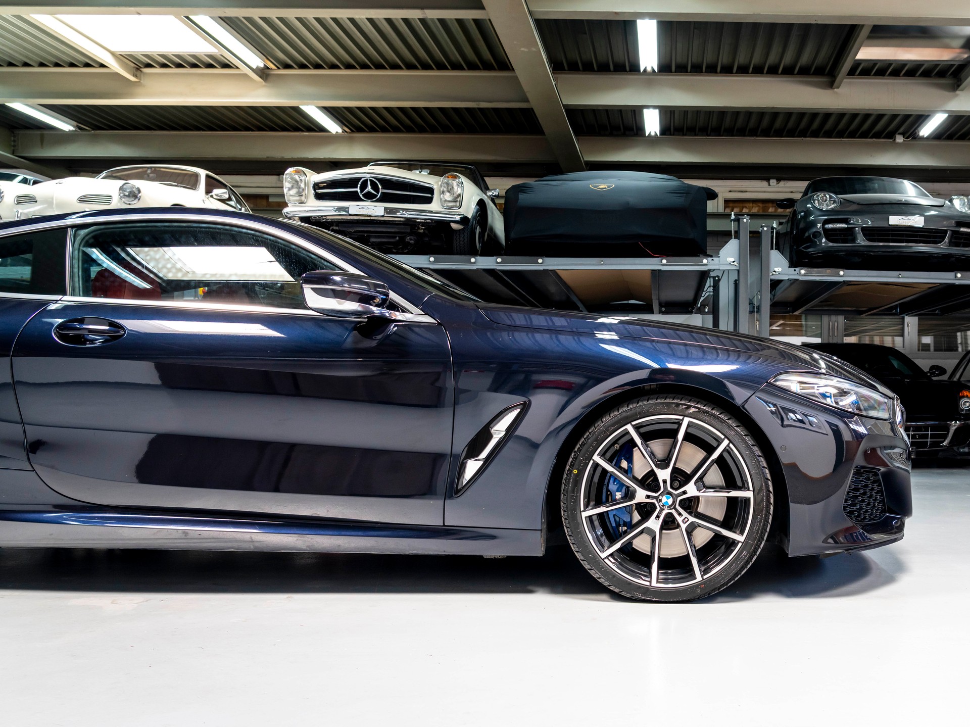 BMW M850i xDrive Steptronic-image-10