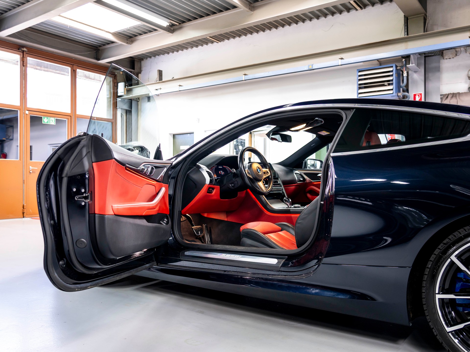 BMW M850i xDrive Steptronic-image-18