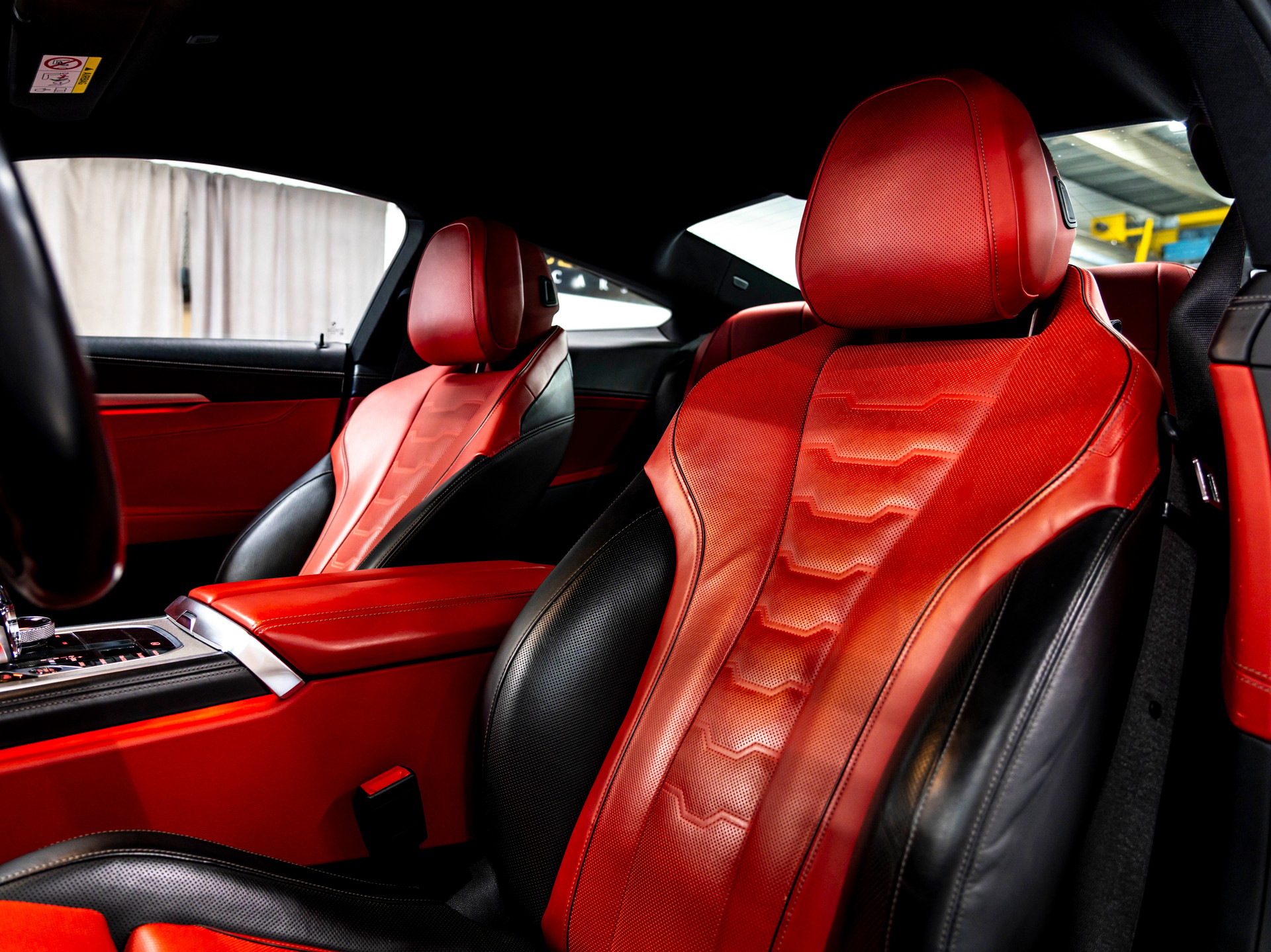 BMW M850i xDrive Steptronic-image-17