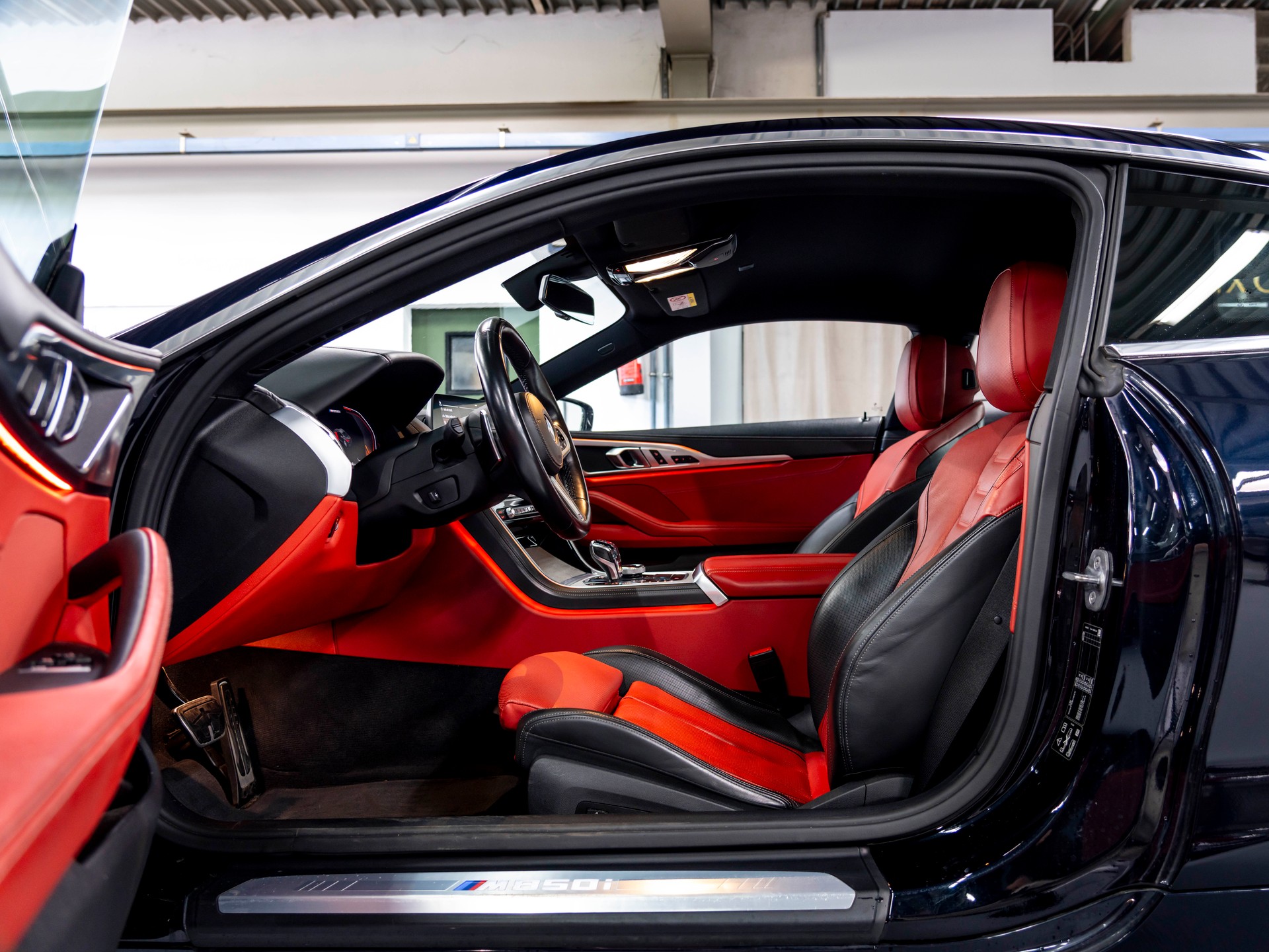 BMW M850i xDrive Steptronic-image-19