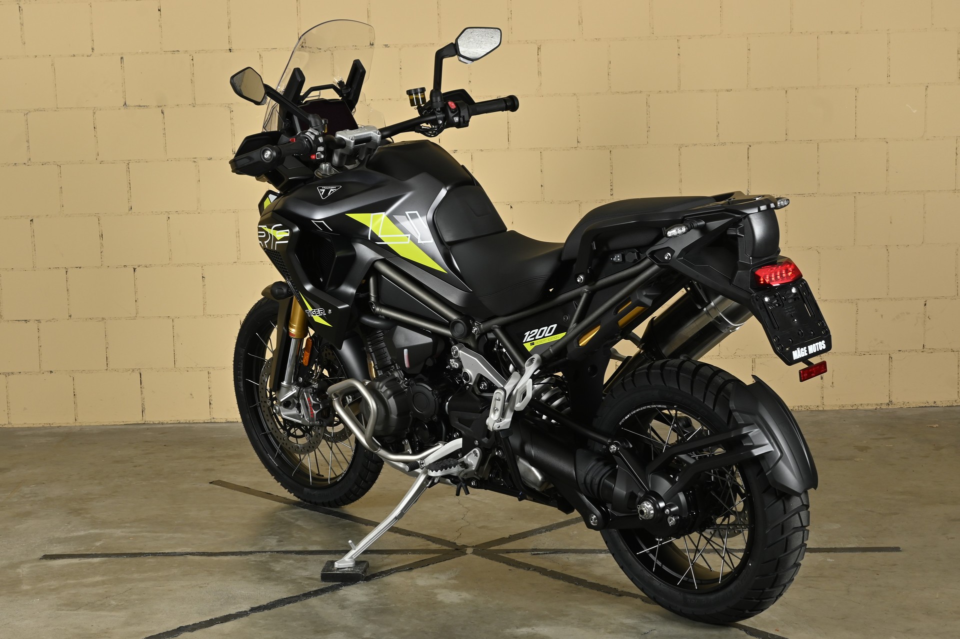 TRIUMPH Tiger 1200 Desert-image-4
