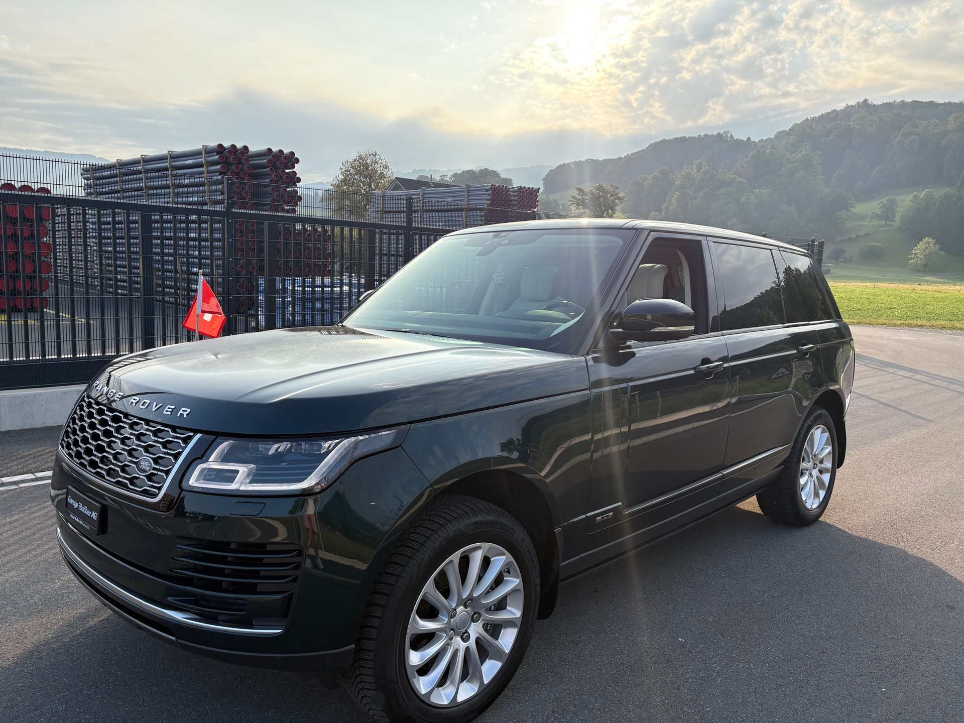 LAND ROVER Range Rover LWB 2.0 Si4 PHEV Vogue Automatic-image-6