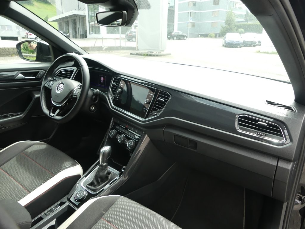 VW T-Roc 2.0 TSI Sport DSG 4Motion-image-8