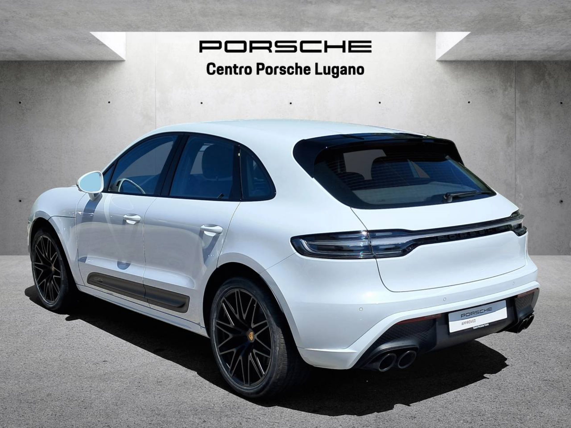 PORSCHE Macan GTS (MY24)-image-6