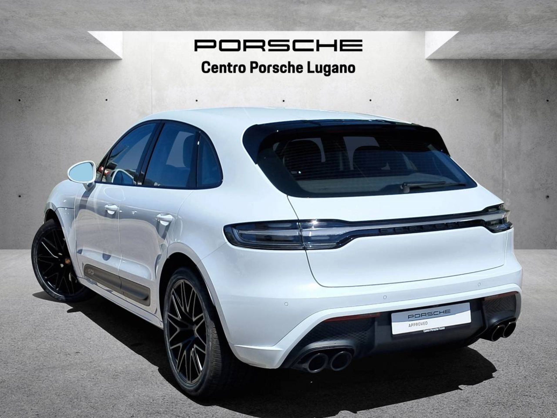 PORSCHE Macan GTS (MY24)-image-2