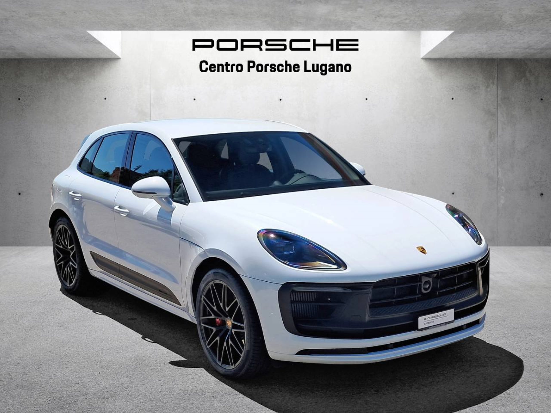 PORSCHE Macan GTS (MY24)-image-5