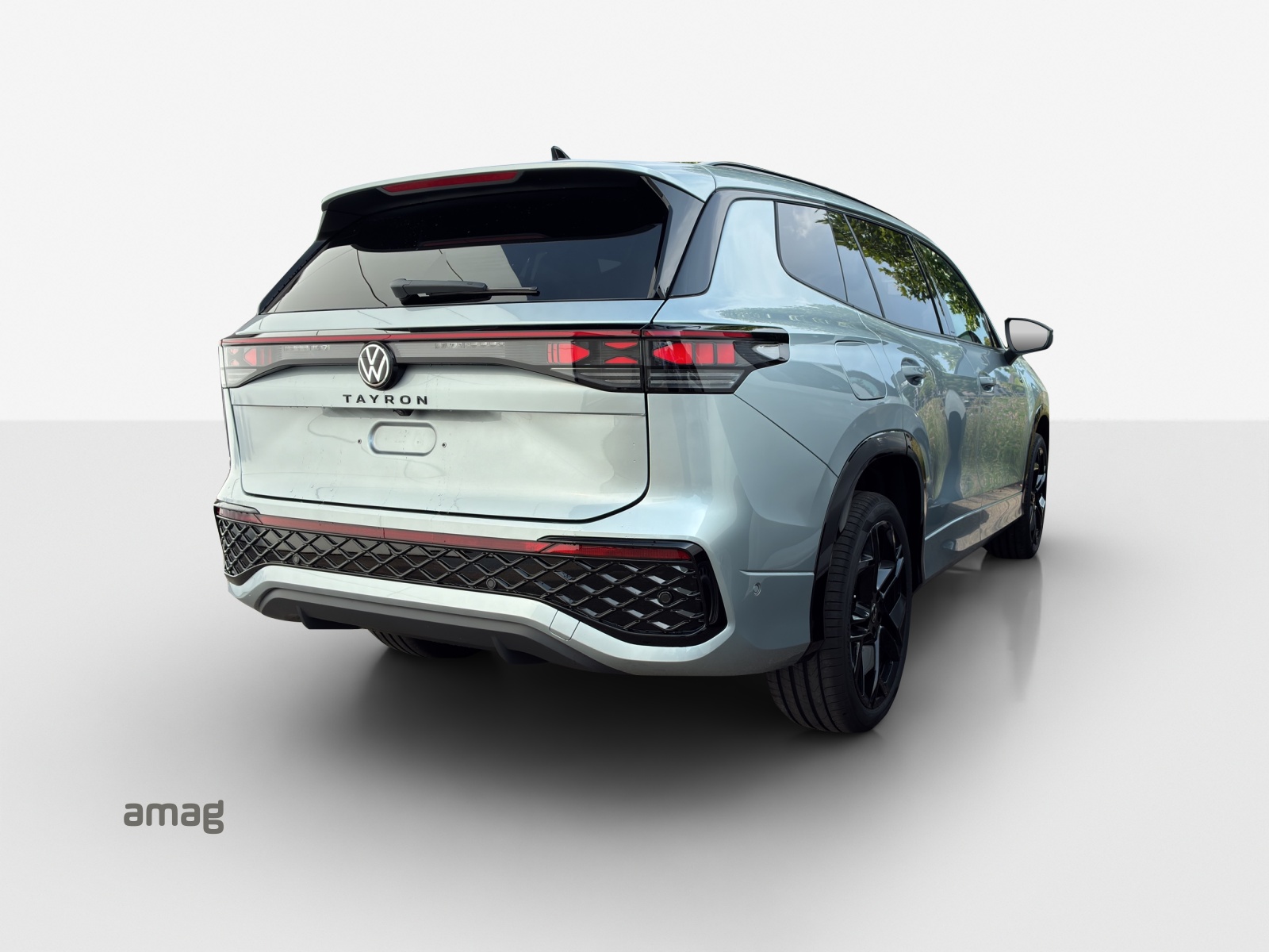 VW Tayron 2.0 TSI R-Line DSG 4Motion-image-4