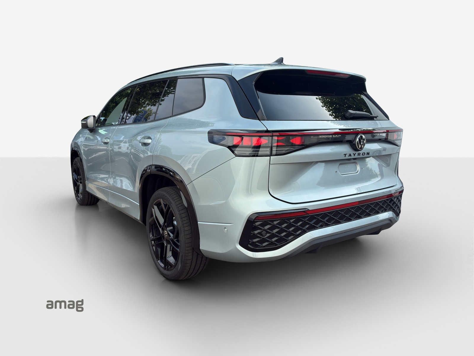 VW Tayron 2.0 TSI R-Line DSG 4Motion-image-2