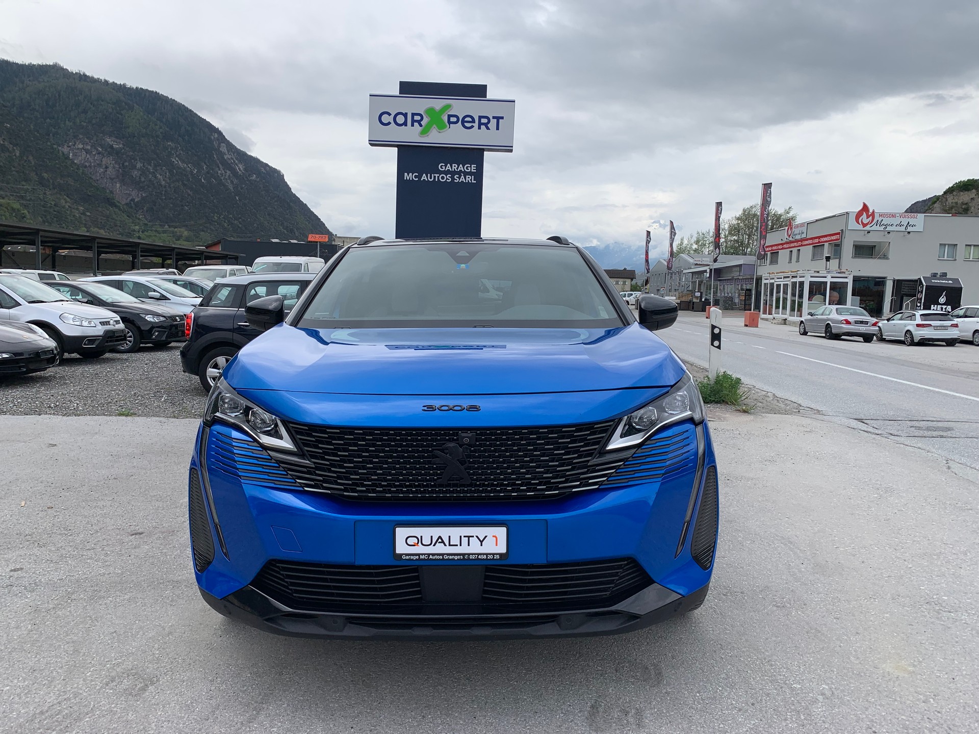 PEUGEOT 3008 300e Hybrid4 Road Trip EAT8-image-27