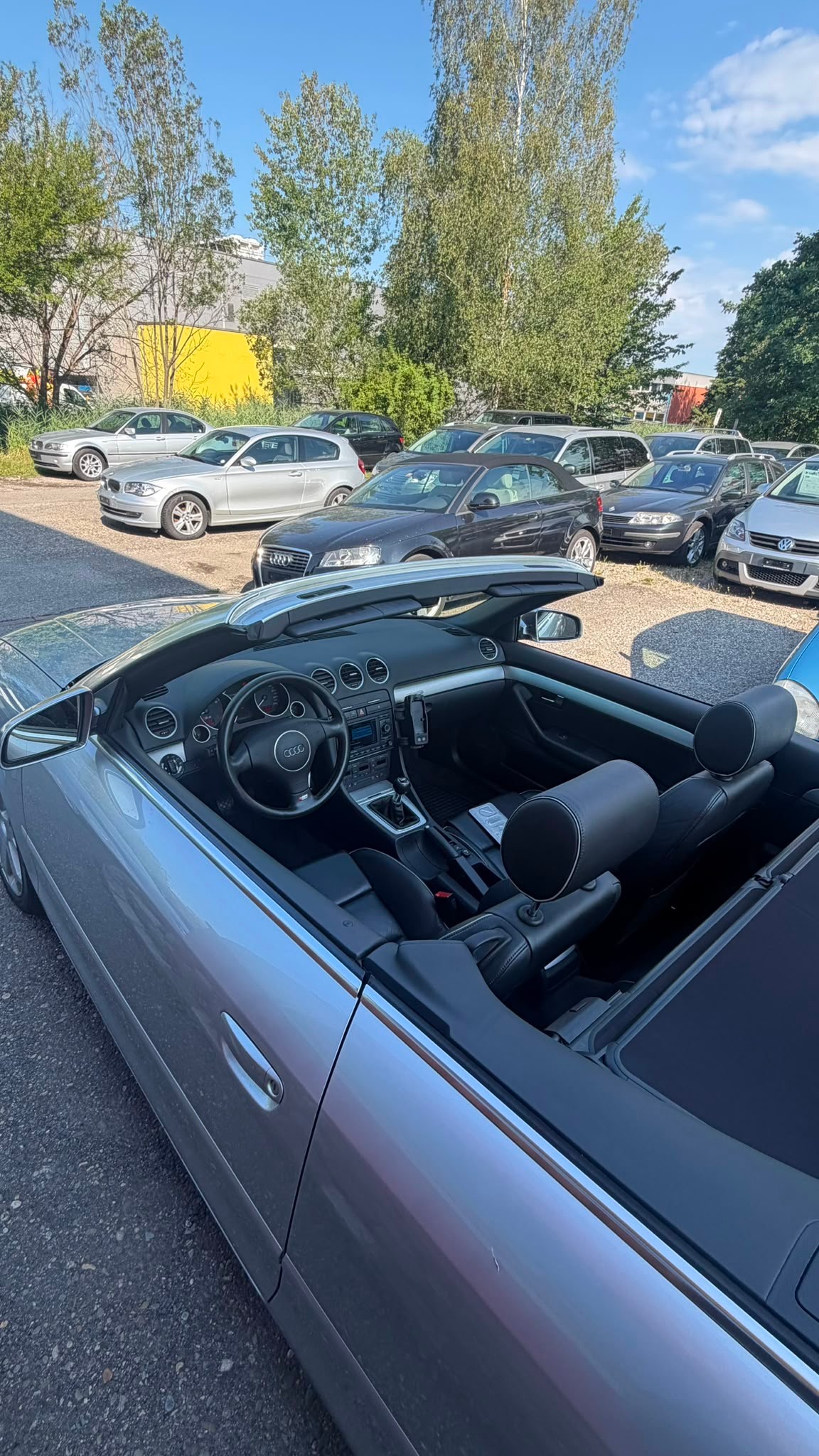 AUDI S4 Cabriolet 4.2 V8 quattro-image-10
