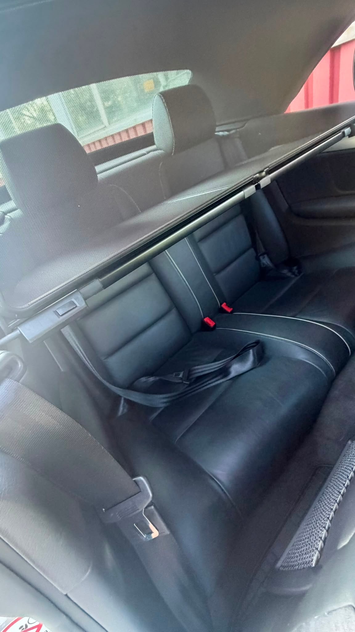 AUDI S4 Cabriolet 4.2 V8 quattro-image-6
