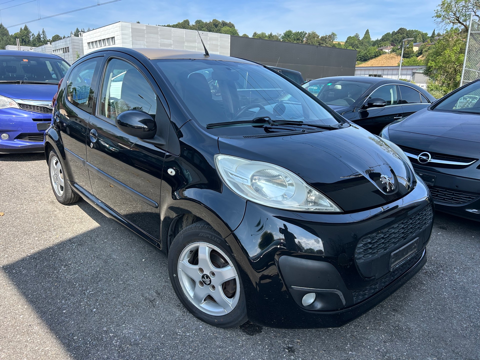 PEUGEOT 107 1.0 Swiss Edition