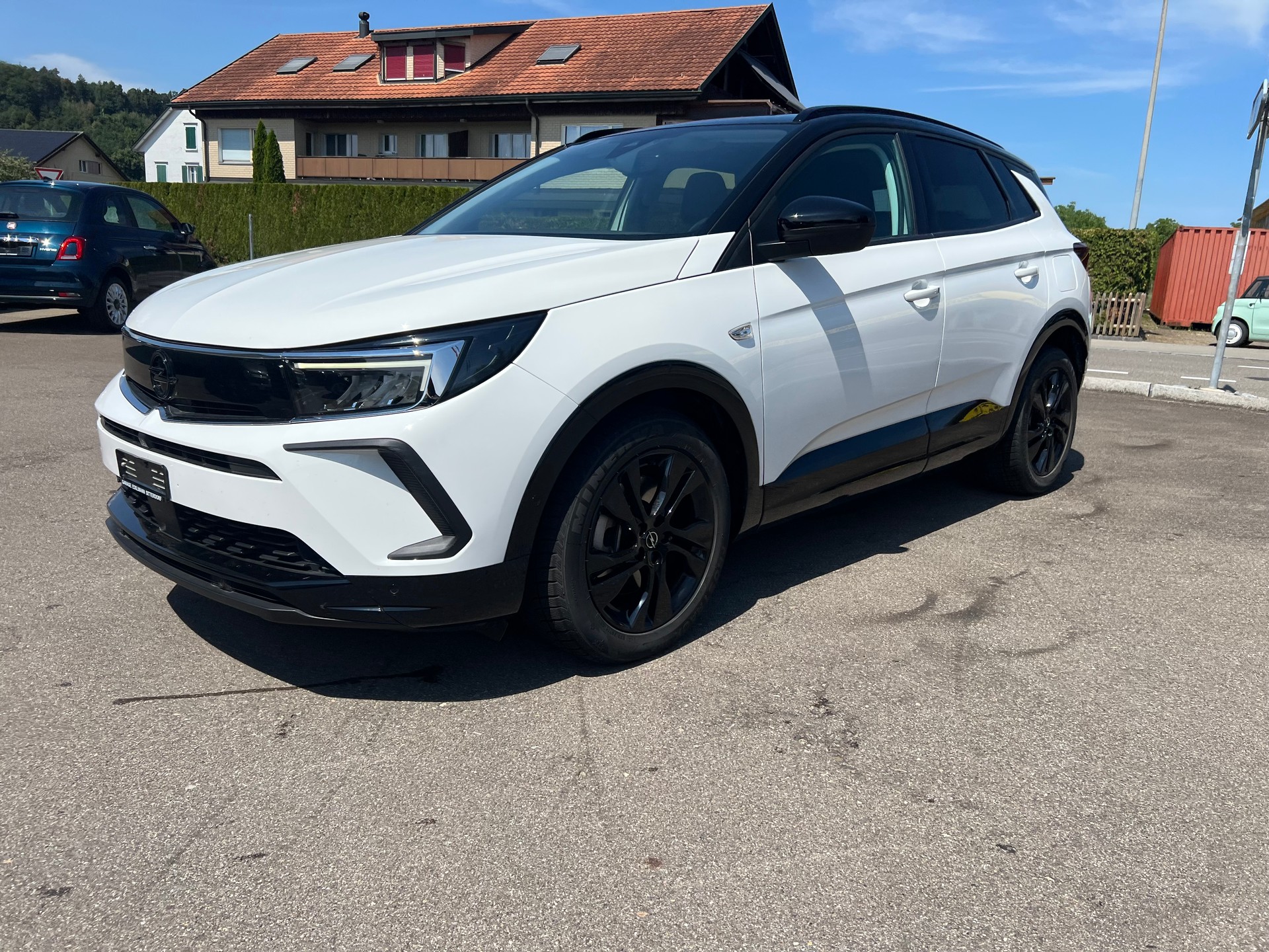 OPEL Grandland 1.6 Hybrid GS Line Automatik-image-1