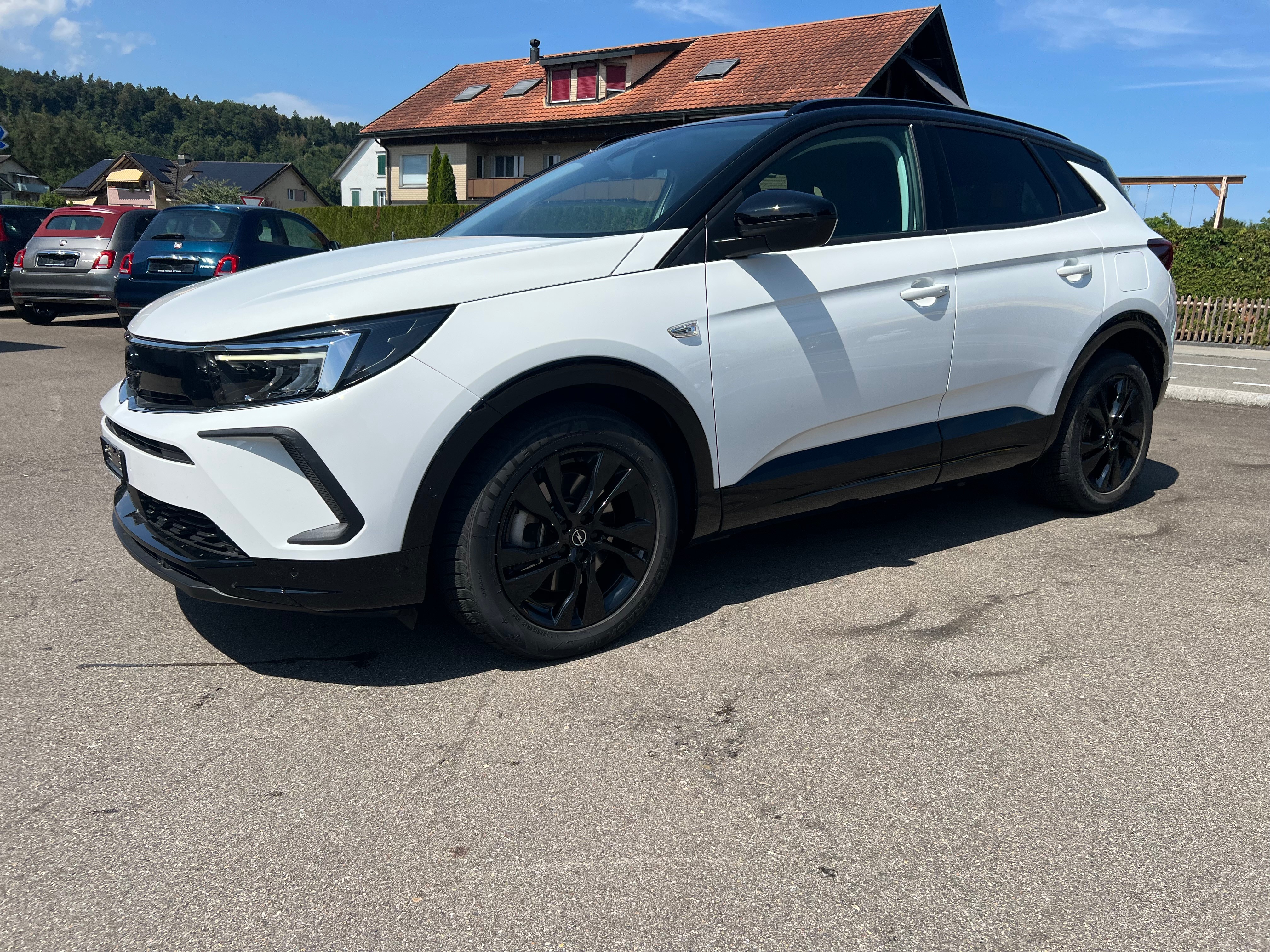 Car photo