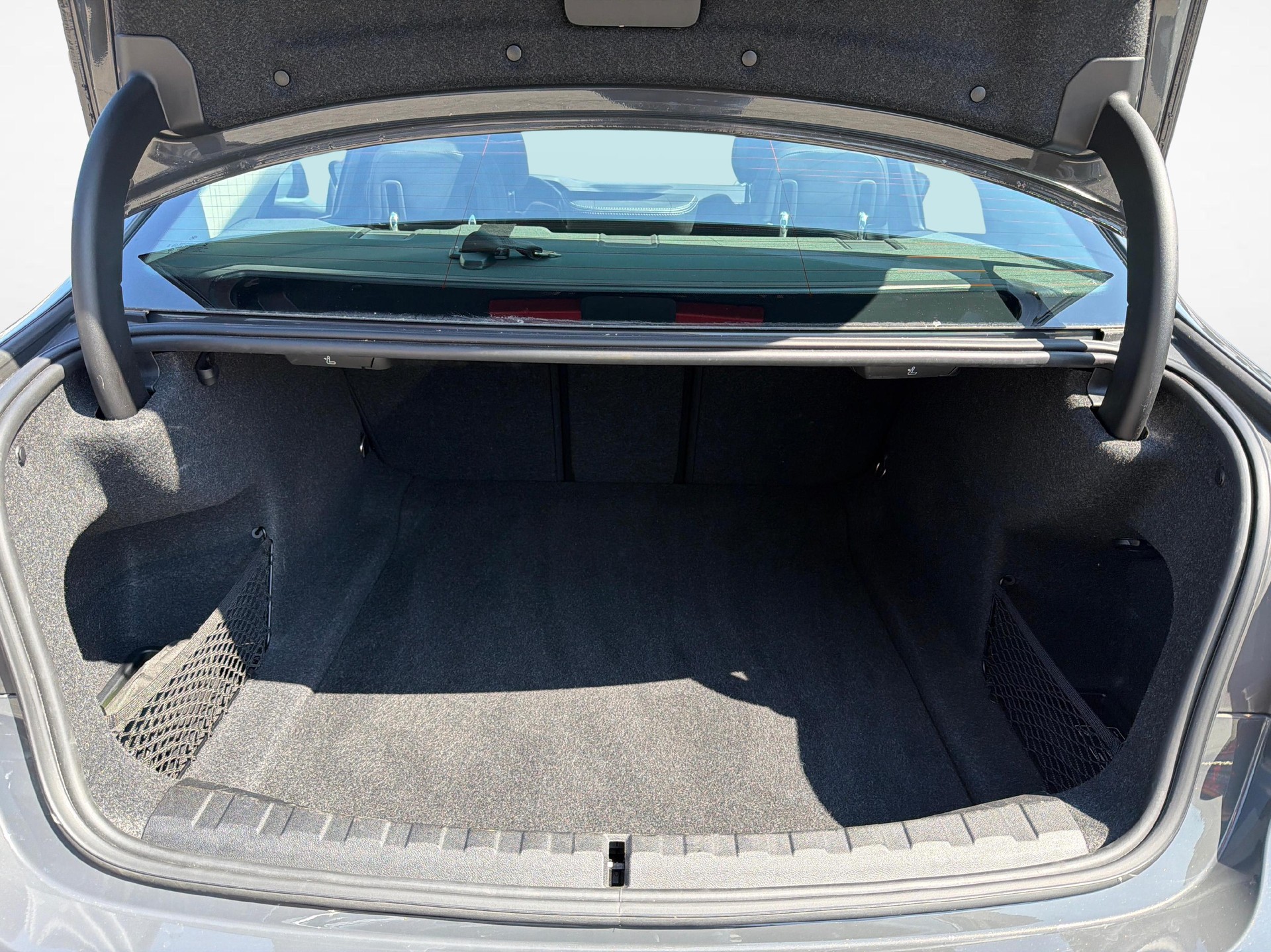 BMW 320d xDrive SAG-image-21