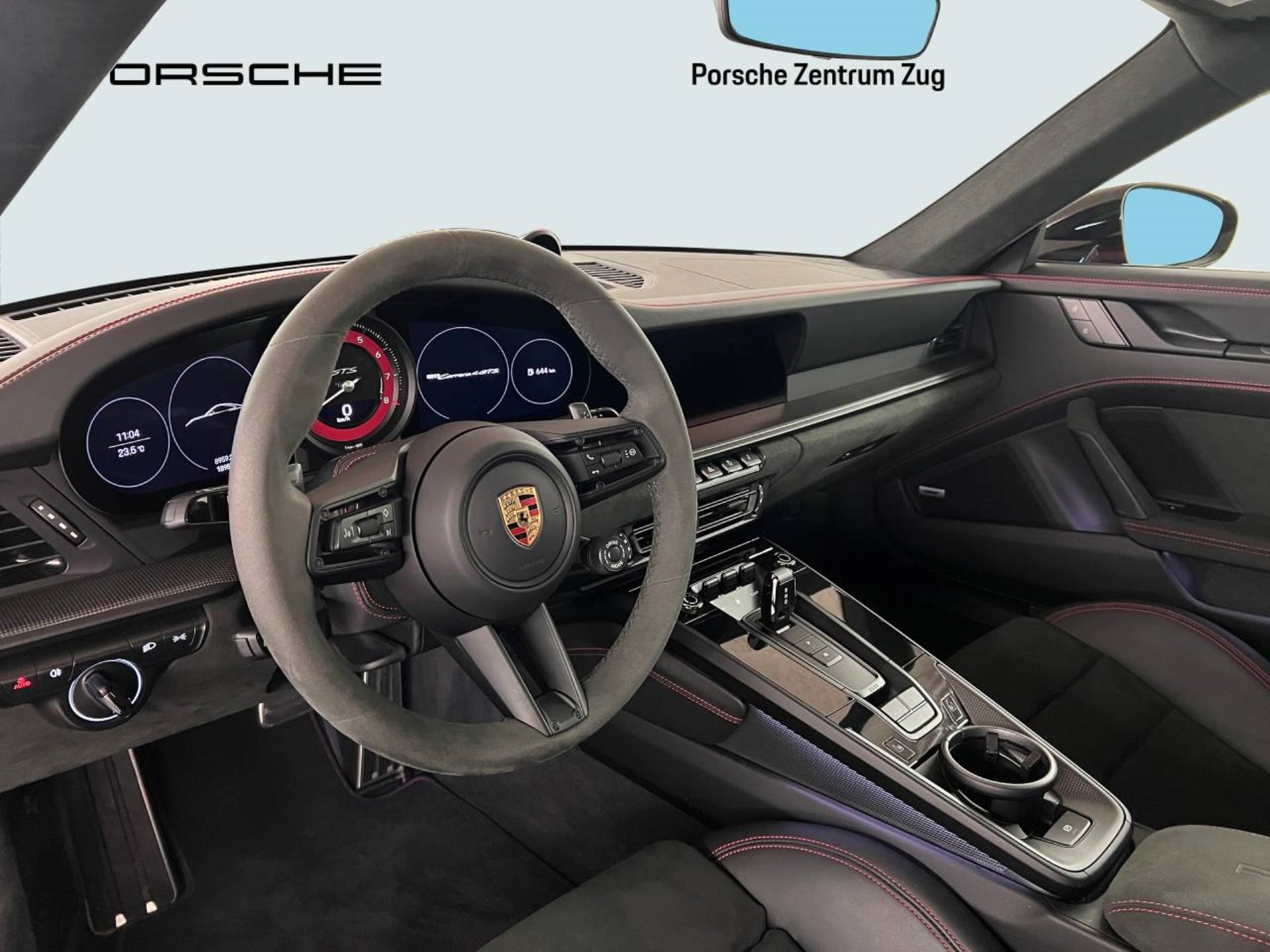 PORSCHE 911 Carrera 4 GTS-showroom-element-3