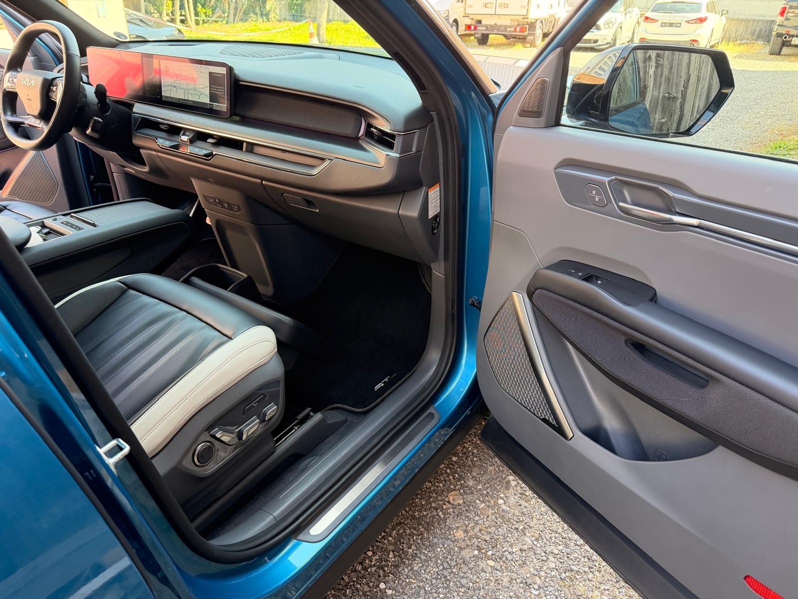 KIA EV9 99,8 kWh GT-Line 4x4-image-12