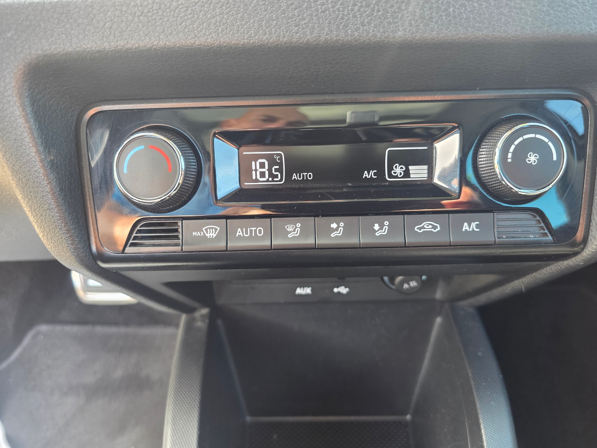 SKODA Fabia 1.2 TSI Style DSG-image-11