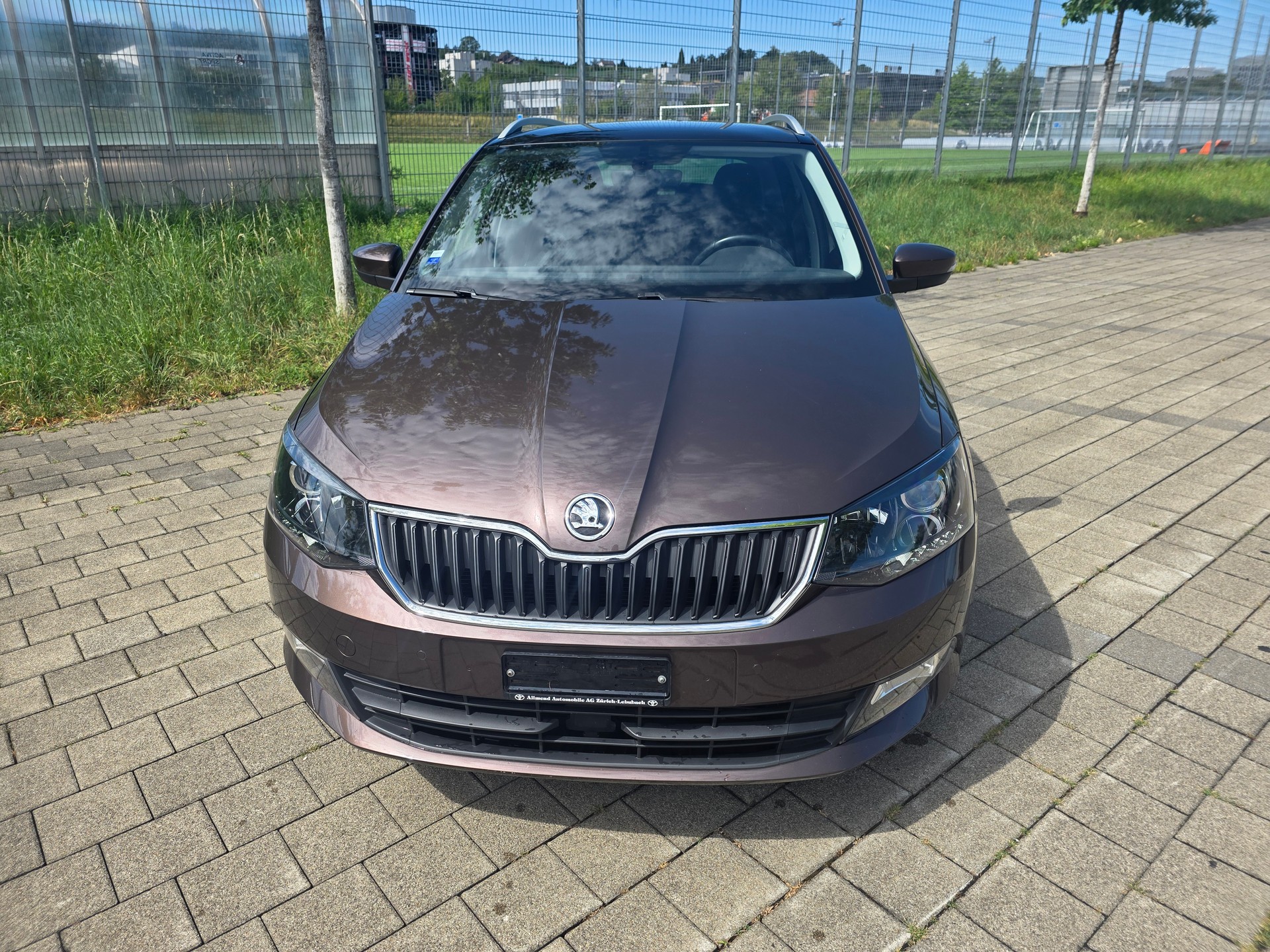 SKODA Fabia 1.2 TSI Style DSG-image-1