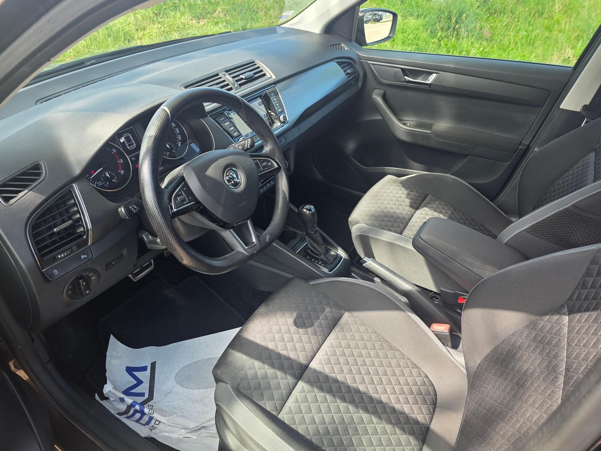 SKODA Fabia 1.2 TSI Style DSG-image-13
