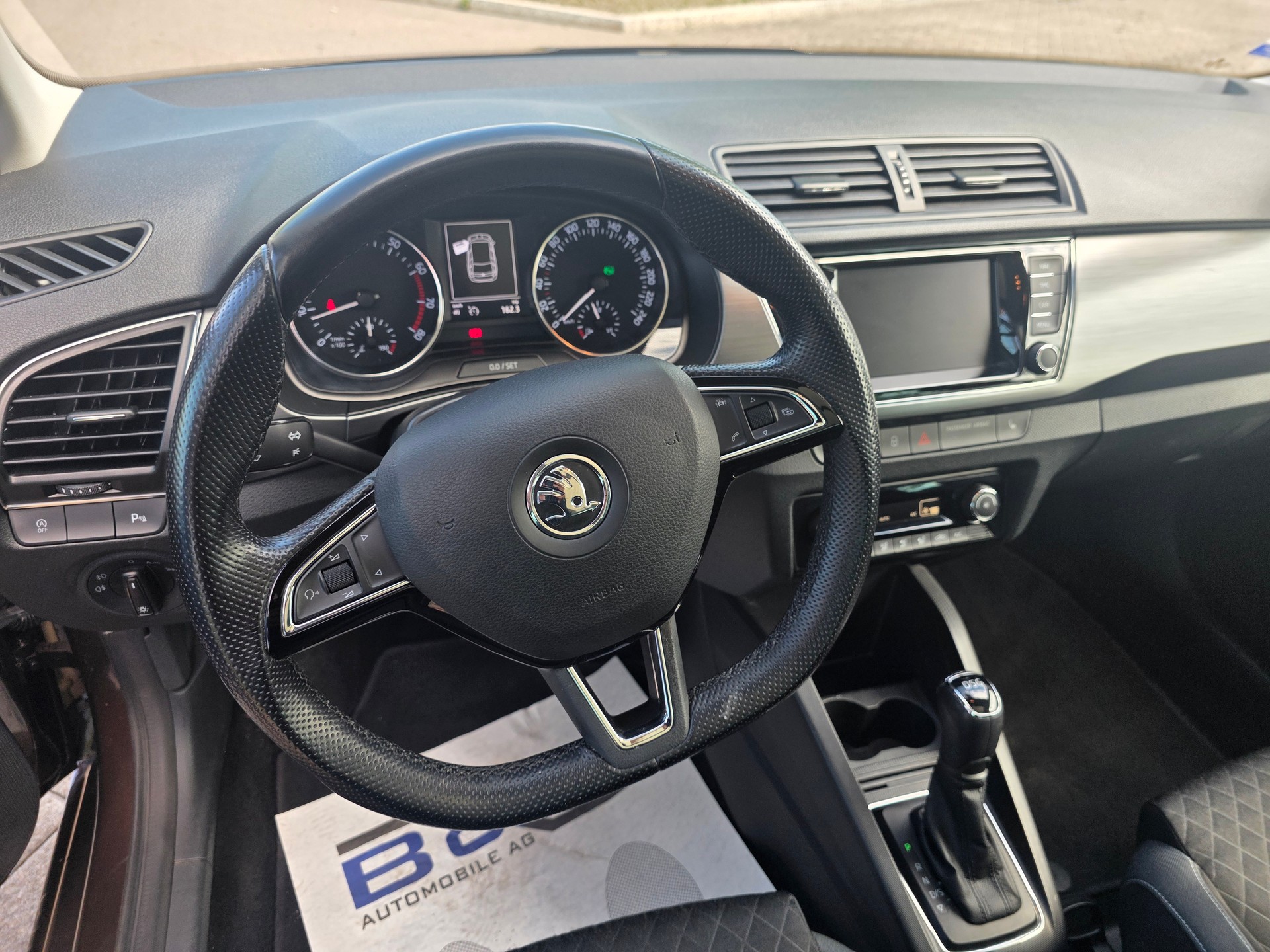 SKODA Fabia 1.2 TSI Style DSG-image-5