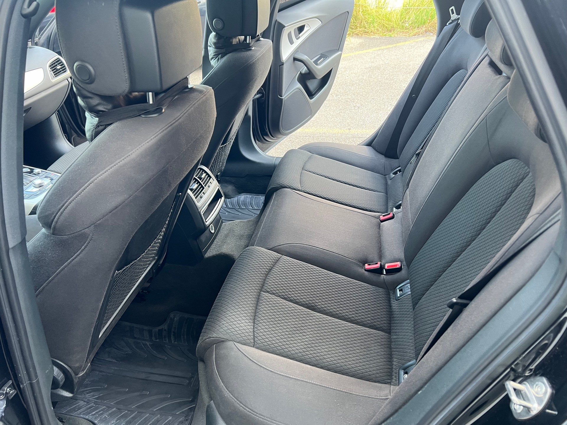 AUDI A6 Avant 3.0 BiTDI V6 quattro tiptronic-image-5