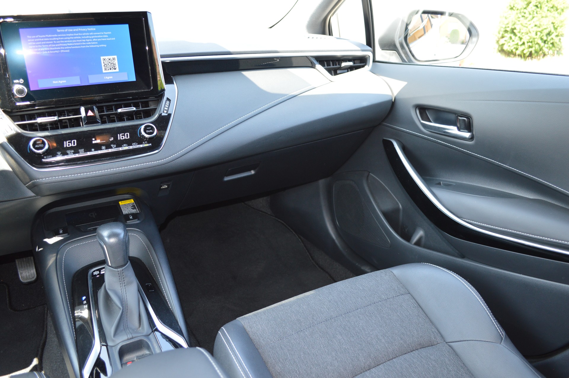 TOYOTA Corolla 2.0 HSD Trend e-CVT-image-15