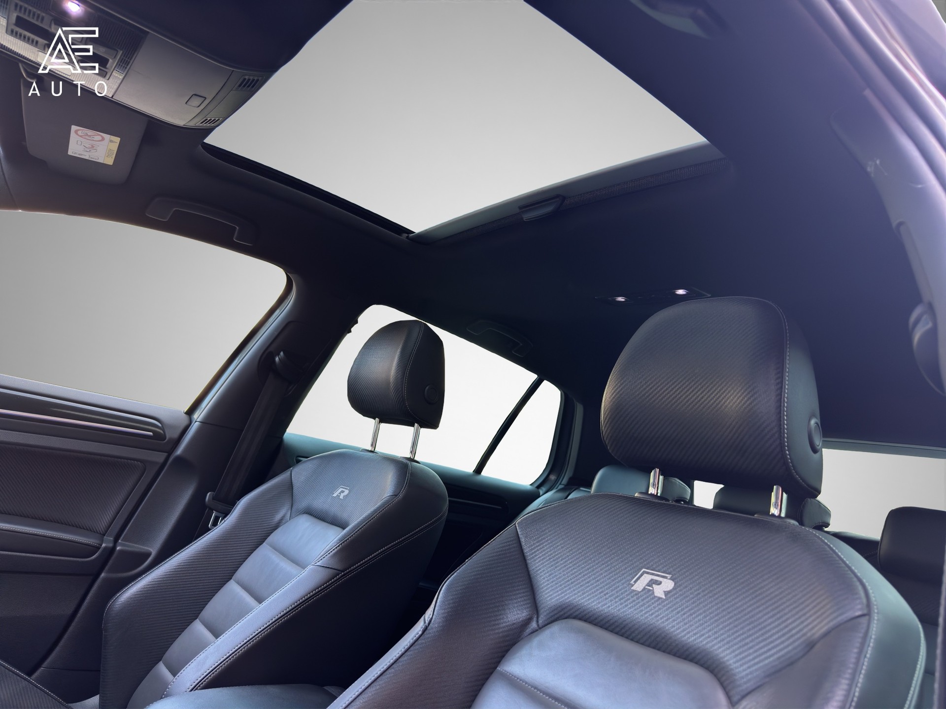 VW 2.0 TSI R 4Motion DSG-image-10