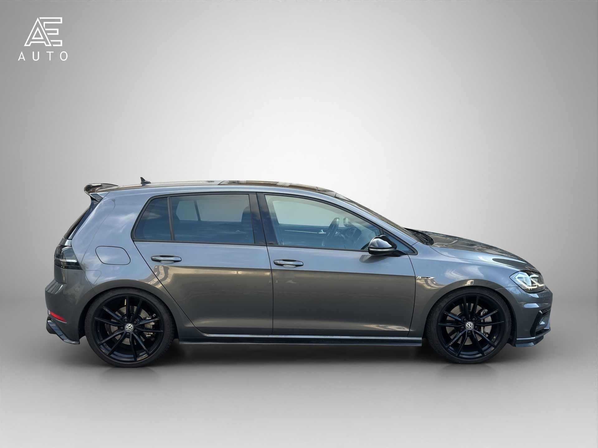 VW 2.0 TSI R 4Motion DSG-image-7
