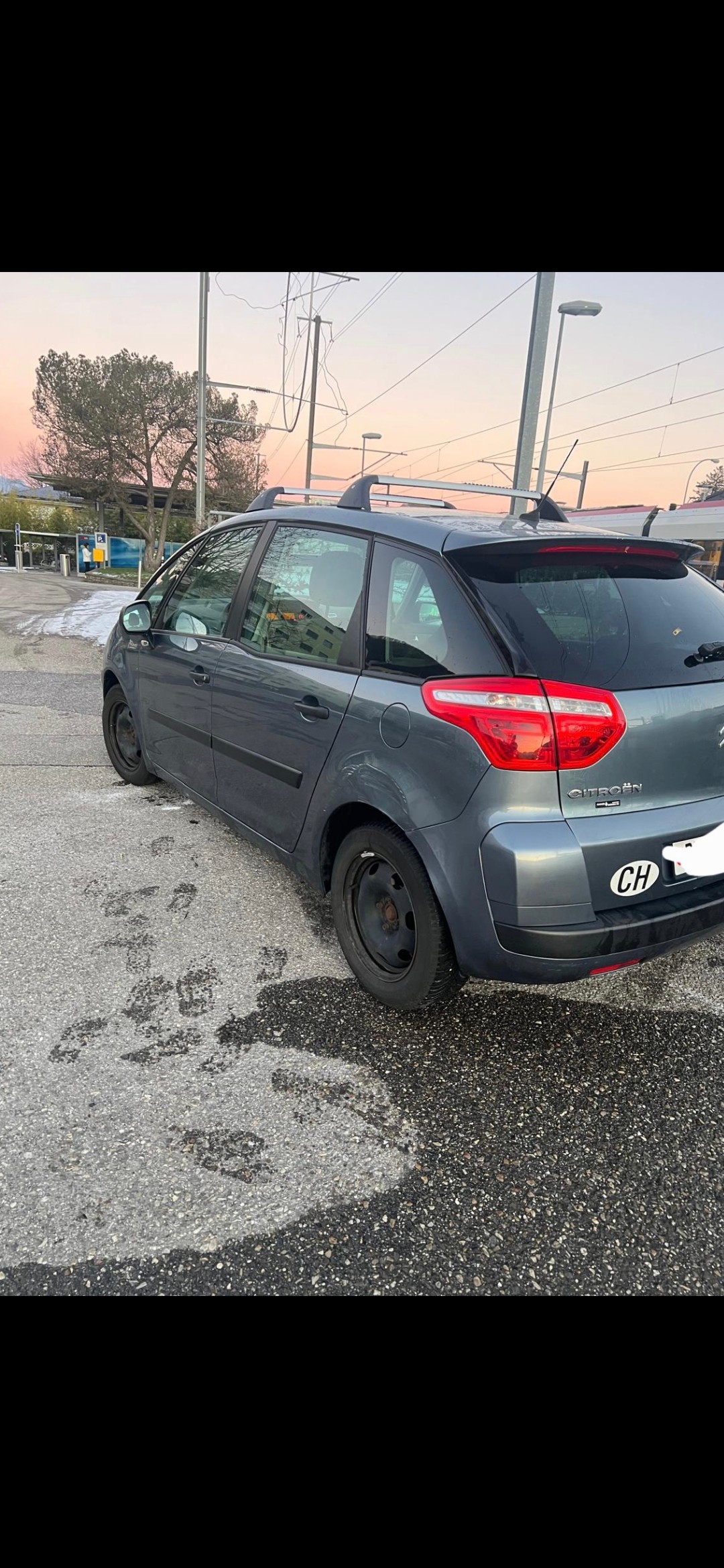 CITROEN 1.6 HDi Essentiel-image-1