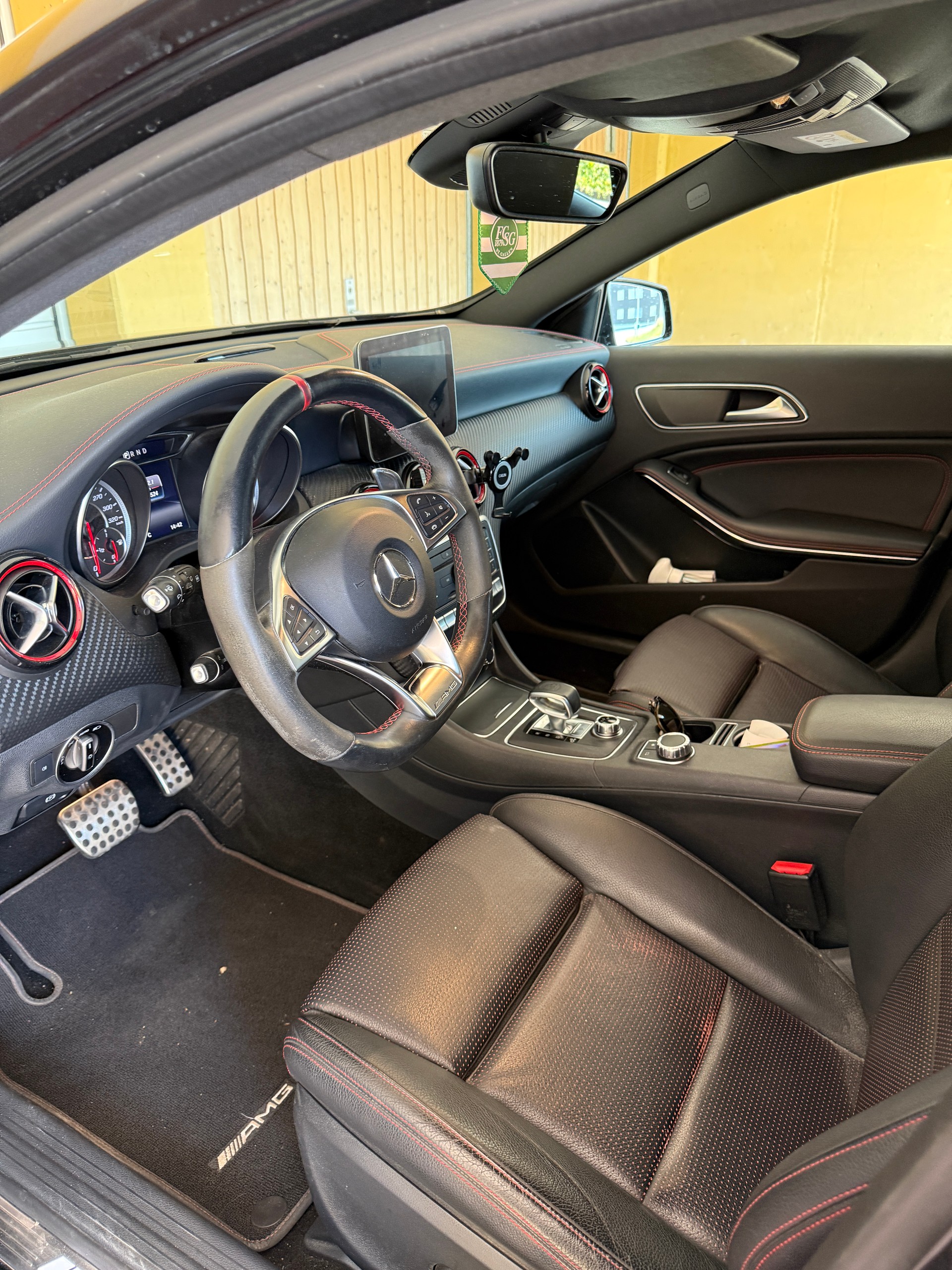 MERCEDES-BENZ A 45 AMG 4m-image-3