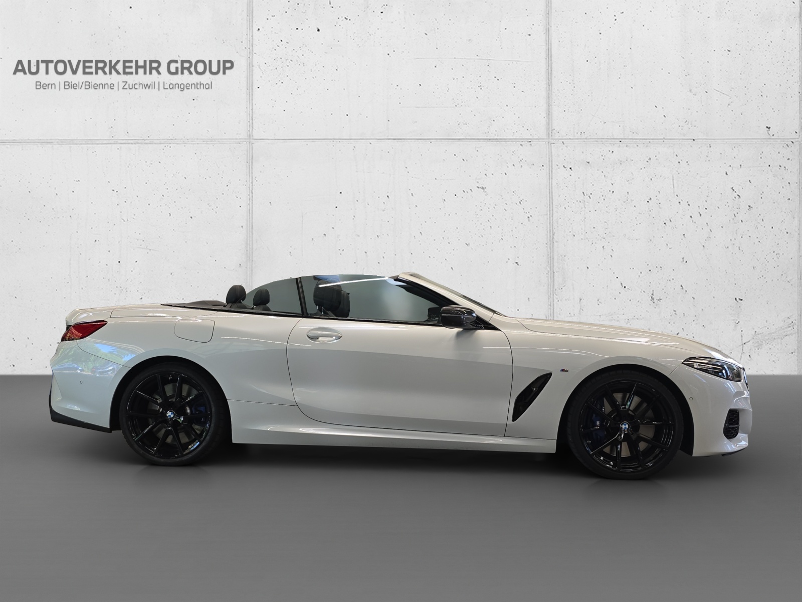 BMW M850i xDrive-showroom-element-3