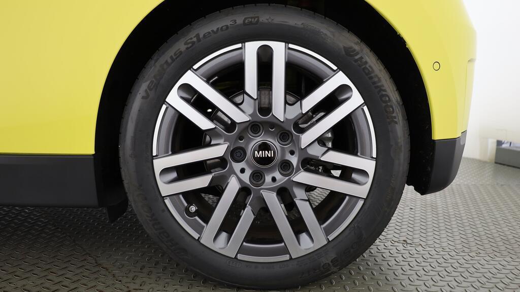 MINI Cooper SE-image-10