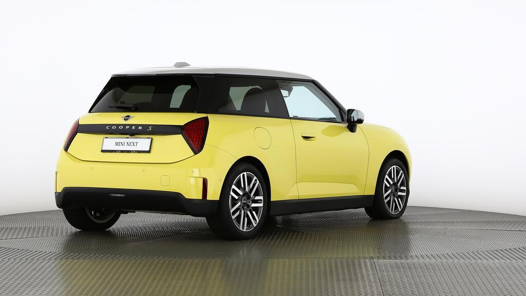 MINI Cooper SE-image-3