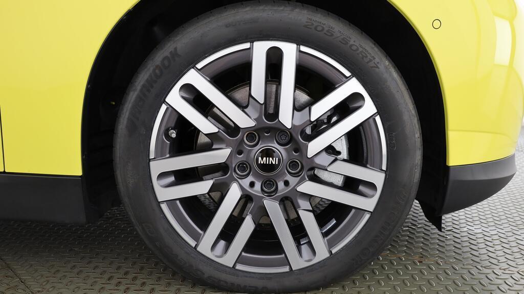 MINI Cooper SE-image-9