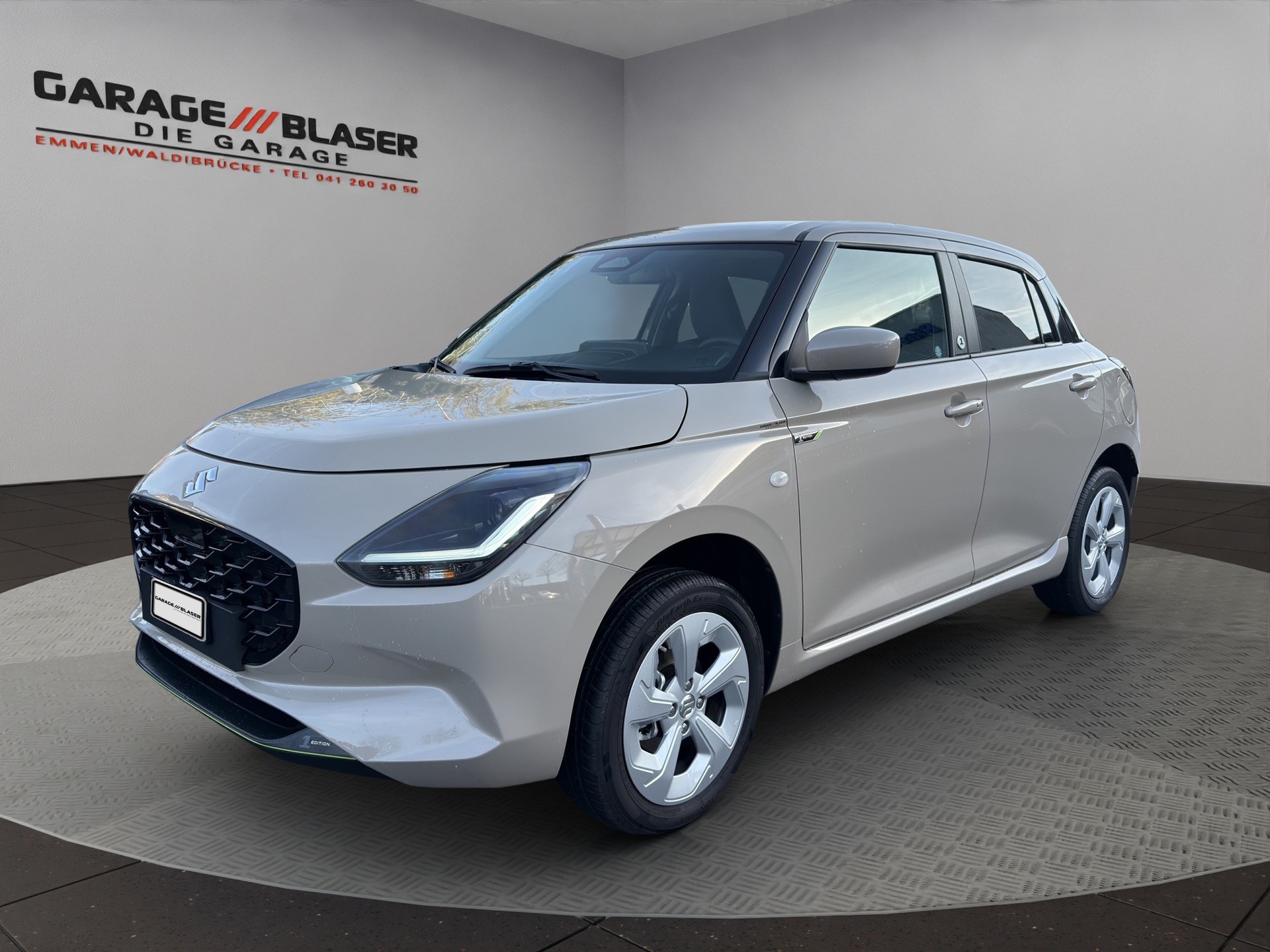 SUZUKI Swift 1.2 1st Edition Hybrid 4x4-image-0
