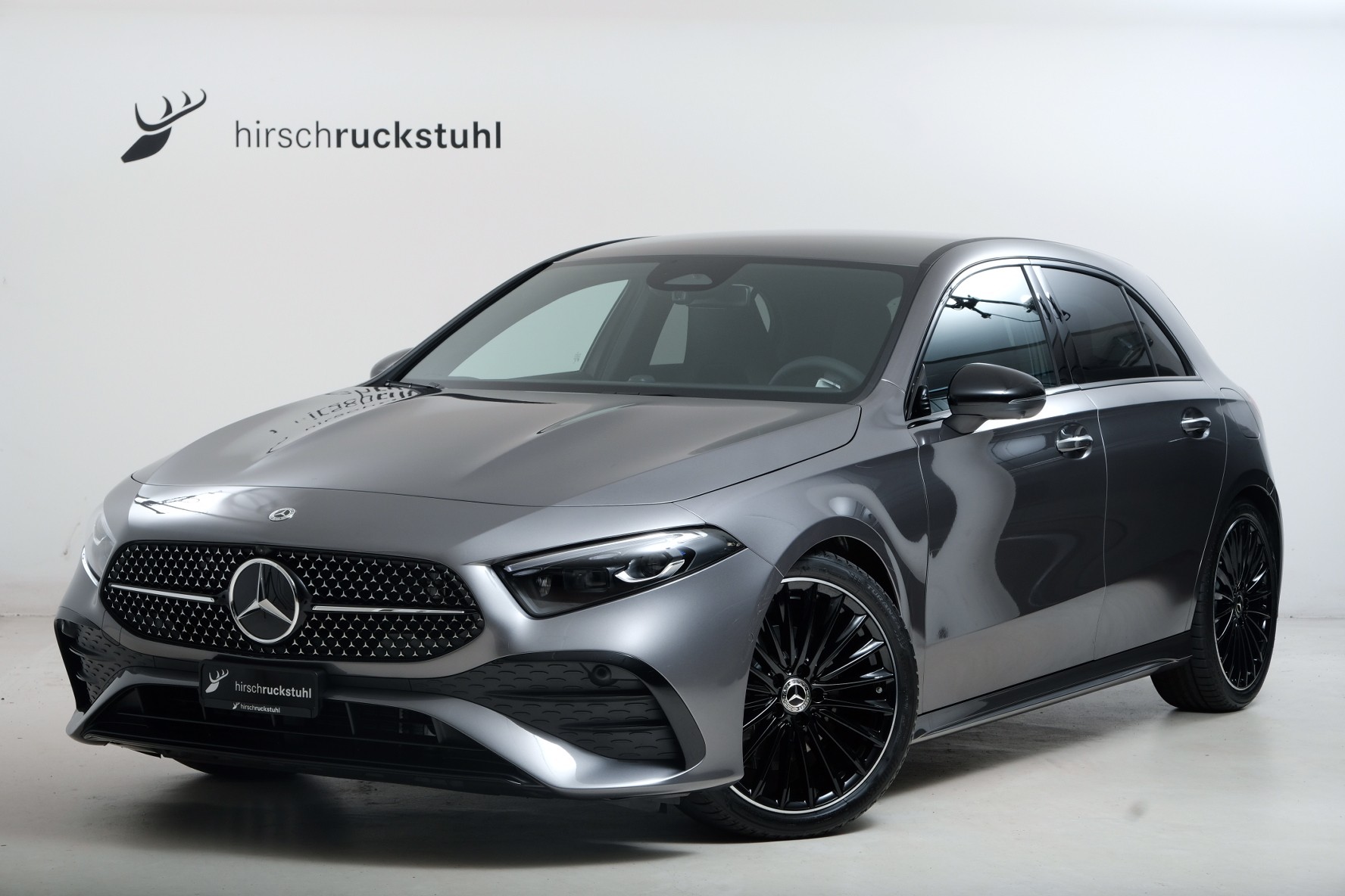 MERCEDES-BENZ A 200 Night Star 7G-DCT-image-0