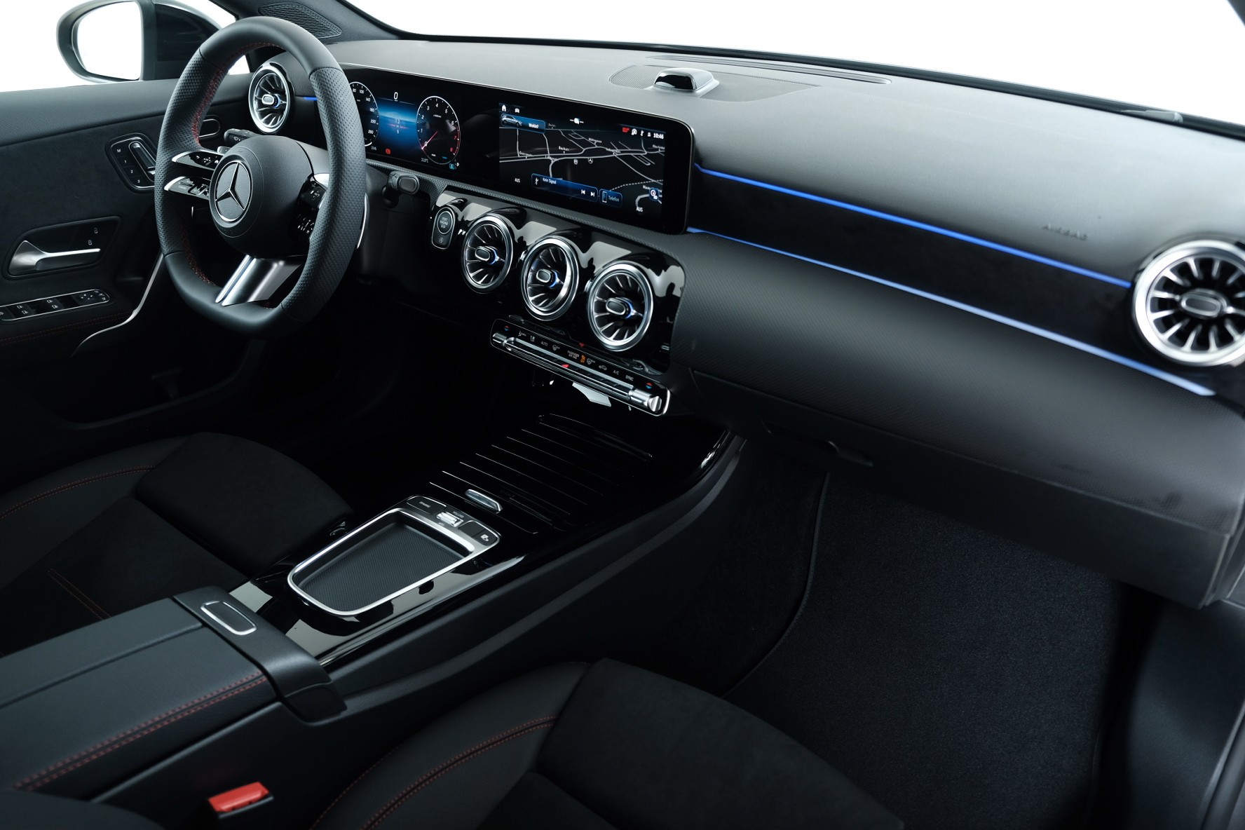 MERCEDES-BENZ A 200 Night Star 7G-DCT-image-5
