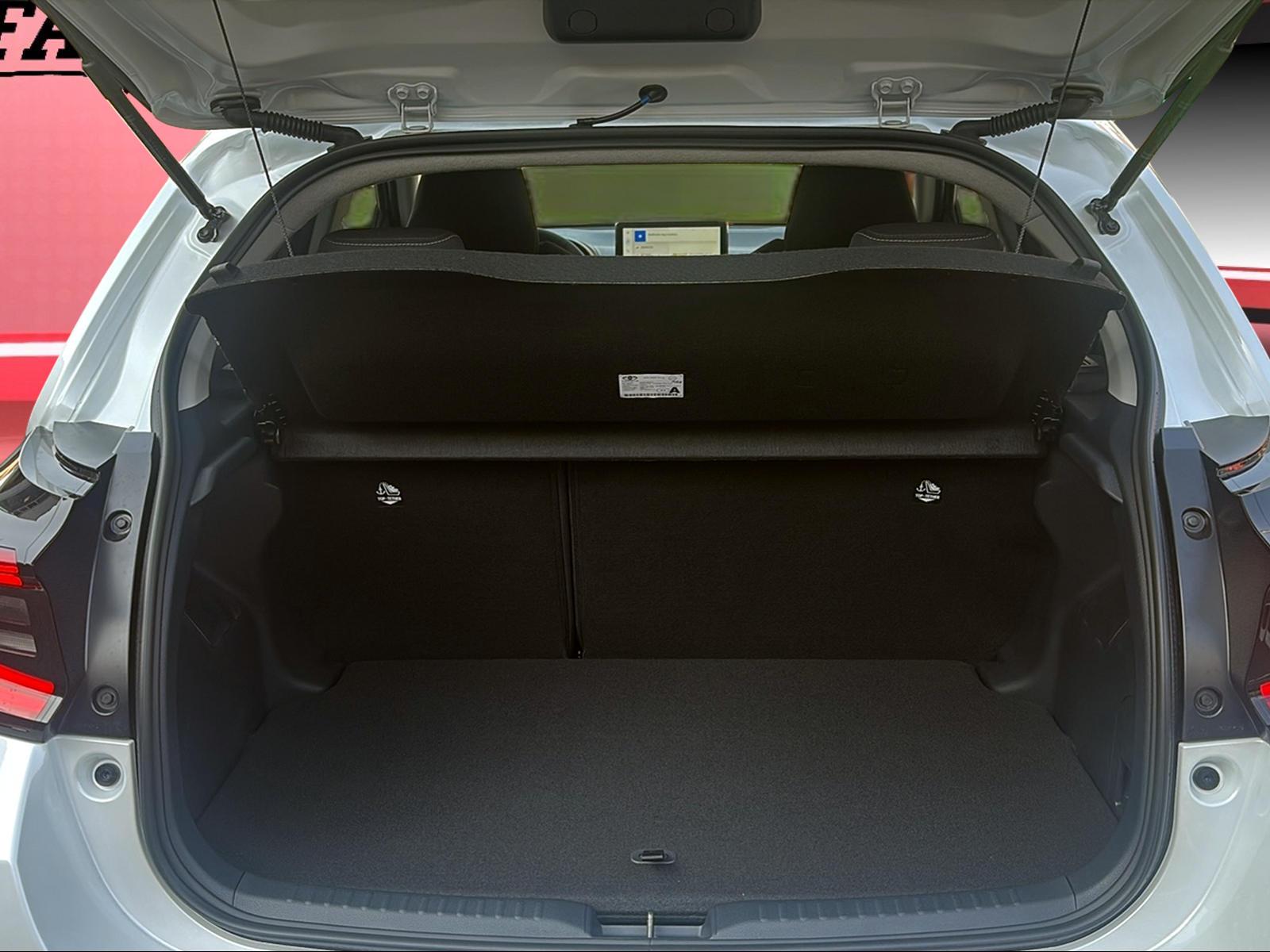 TOYOTA Yaris 1.5 VVT-i HSD Trend-image-9