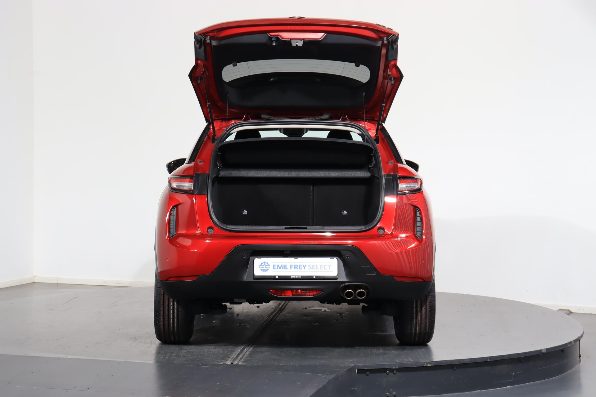DS AUTOMOBILES 3 Crossback 1.2 PureTech 130 Ligne Noire-image-3