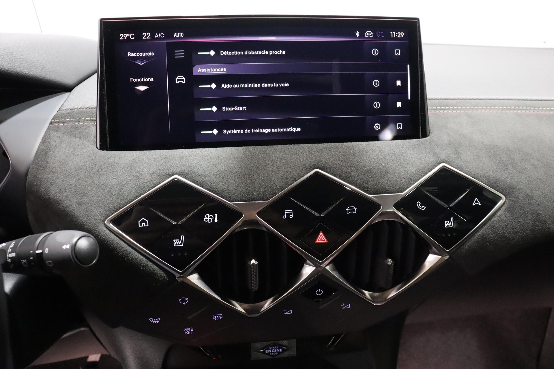 DS AUTOMOBILES 3 Crossback 1.2 PureTech 130 Ligne Noire-image-10