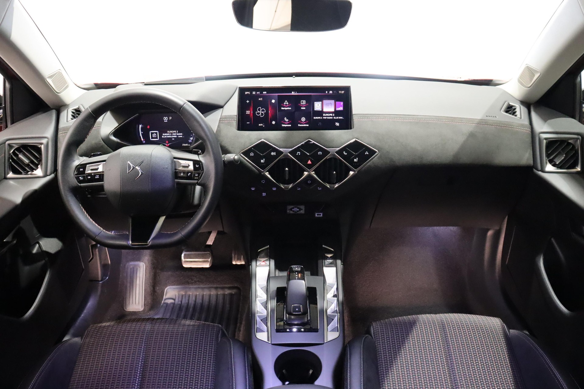 DS AUTOMOBILES 3 Crossback 1.2 PureTech 130 Ligne Noire-image-6