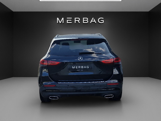 MERCEDES-BENZ GLA 220d AMG Line 4Matic-image-5