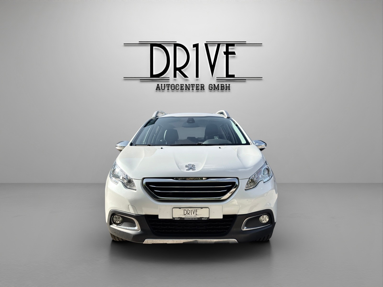 PEUGEOT 2008 1.6 e-HDi Allure EGS6-image-1