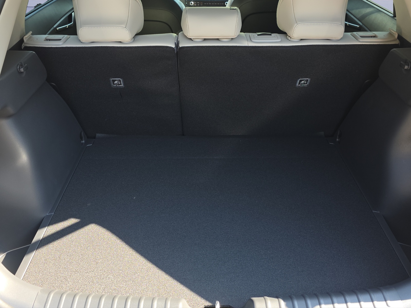 KIA Niro 1.6 GDi Hybrid Style-image-11