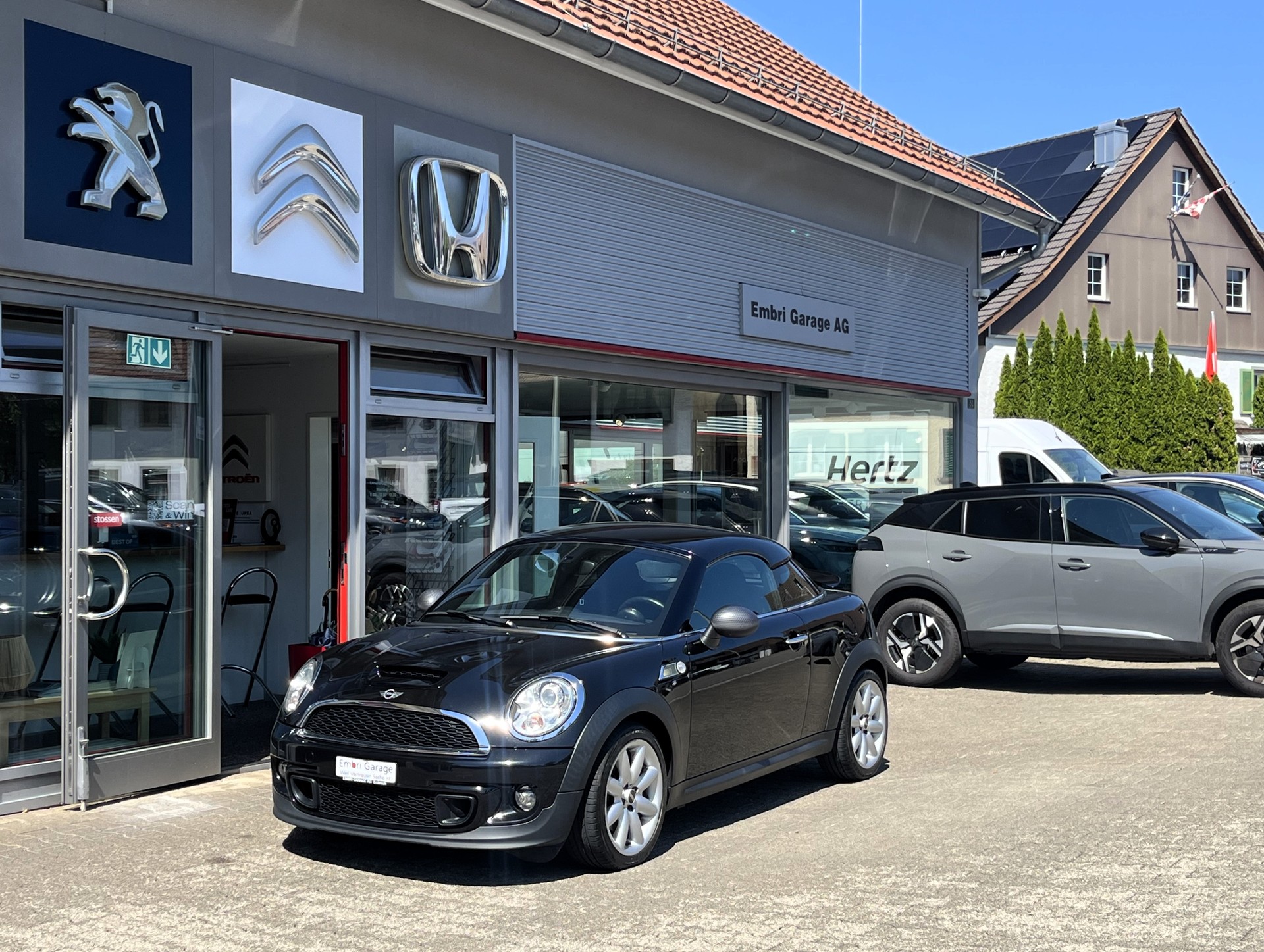 MINI Cooper S Coupé-image-0