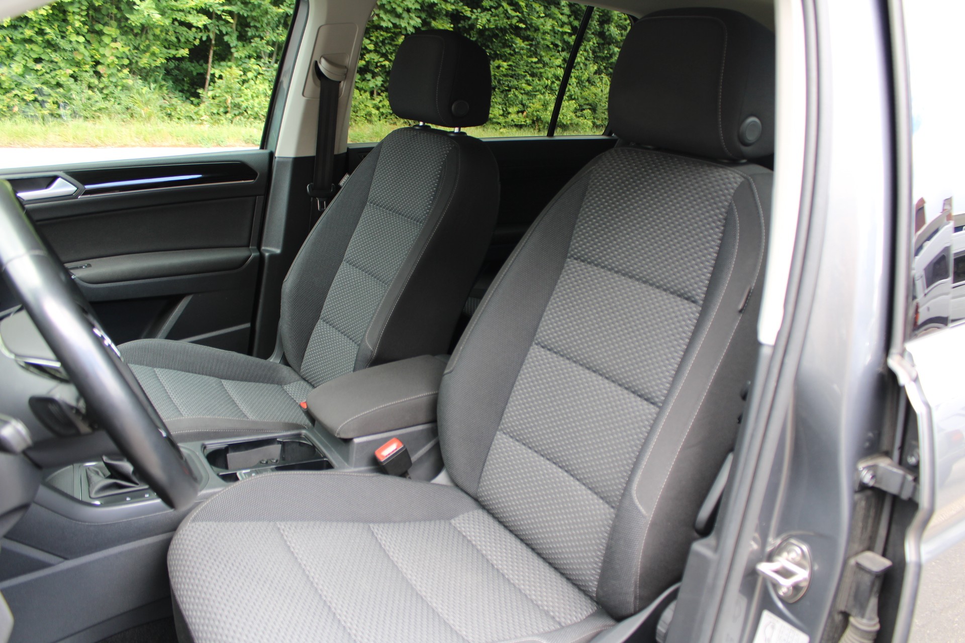 VW Touran 1.4 TSI BlueMotion Technology Comfortline DSG-image-8